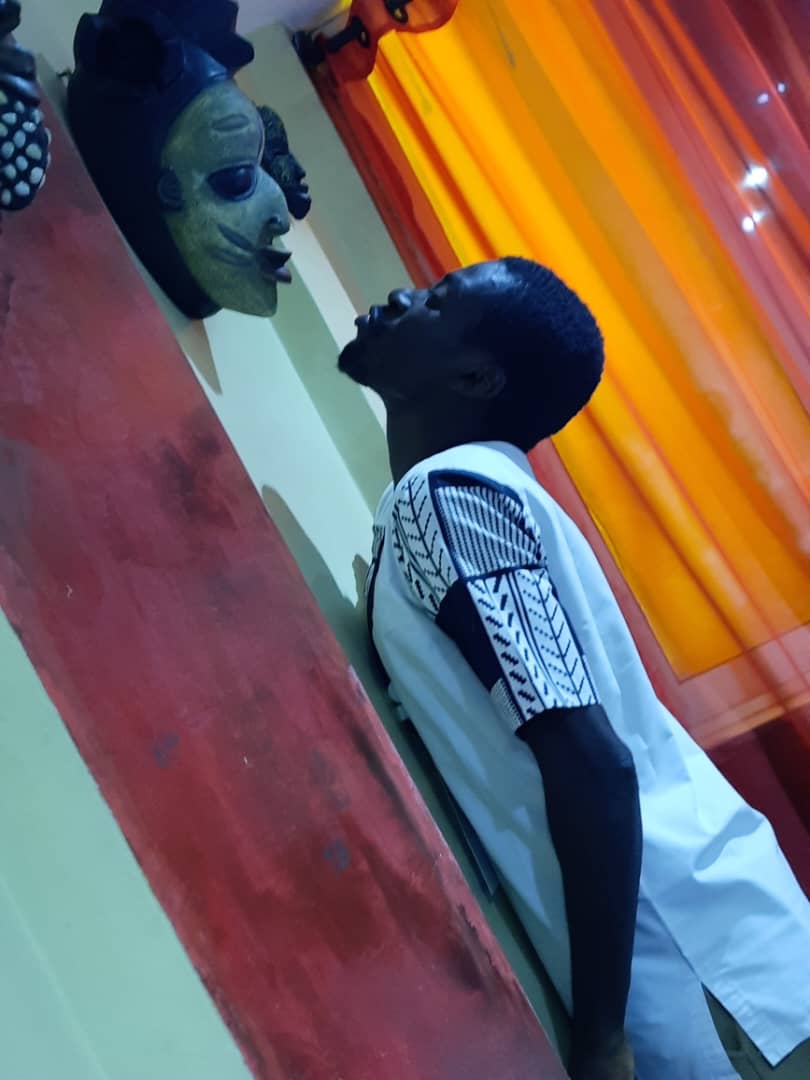 Communication avec un masque artisanal